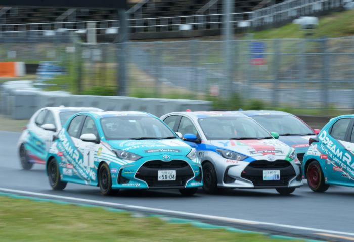 999号車の北川選手